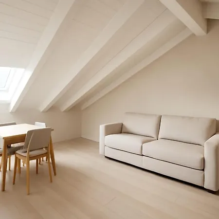 Attic Studio, With Air Conditioning *